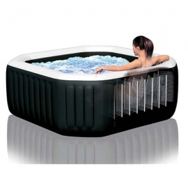 Inflatable spa octagon