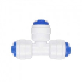 Water filter union tee